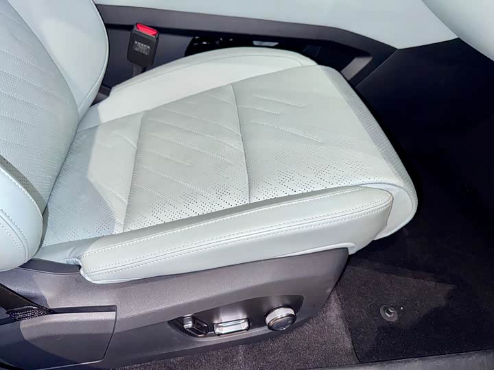 Zeekr 001 2025 2025款 WE版 95kWh 四驱