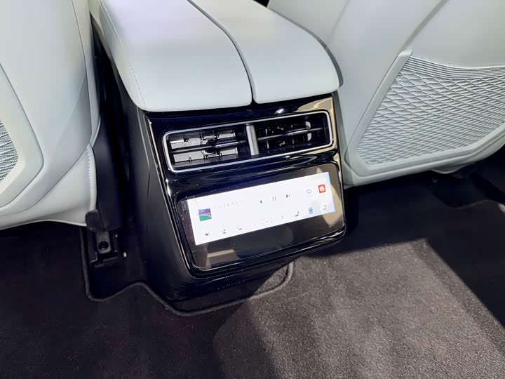 Zeekr 001 2025 2025款 WE版 95kWh 四驱