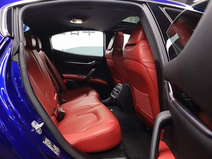 Maserati Ghibli 2023 2023款 3.0T Modena