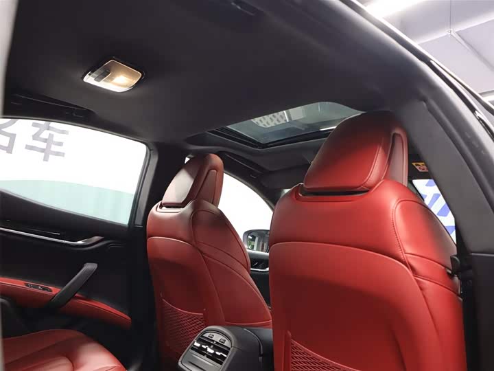 Maserati Ghibli 2023 2023款 3.0T Modena