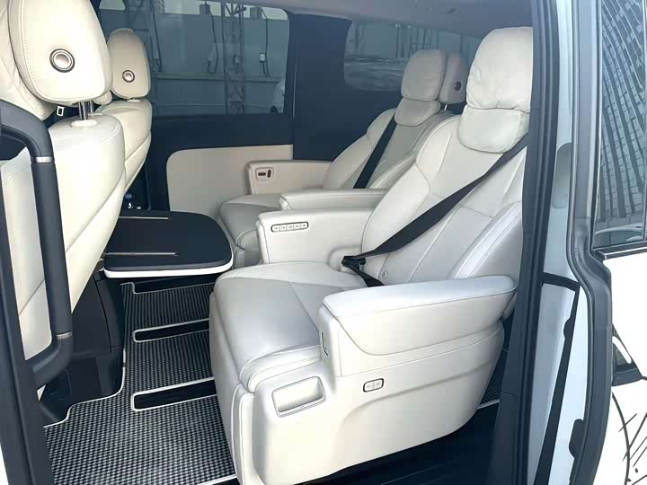 LiXiang Mega 2025 2025款 Home 家庭特别版