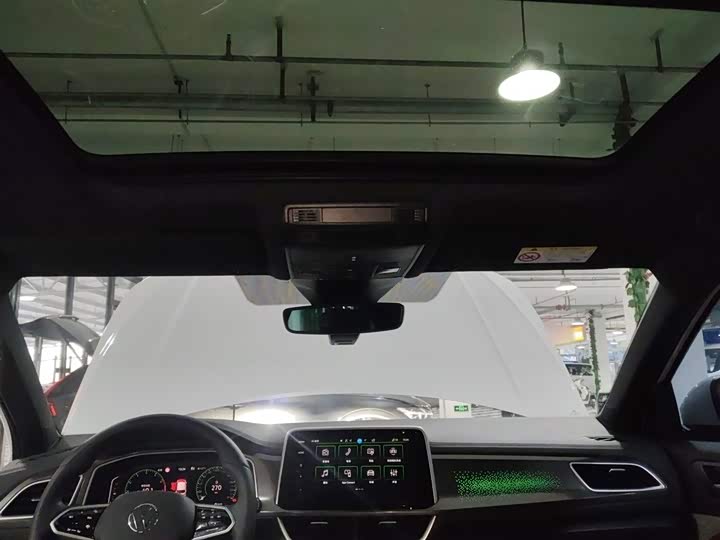 Volkswagen T-Roc 2025 2025款 300TSI DSG两驱辰光版