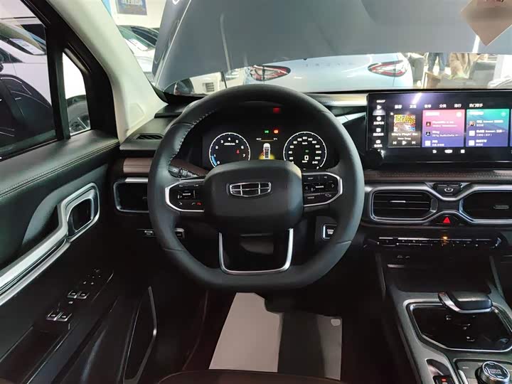 Geely Okavango 2022 2022款 1.8TD DCT豪华型 5座