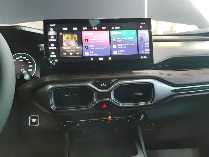 Geely Okavango 2022 2022款 1.8TD DCT豪华型 5座