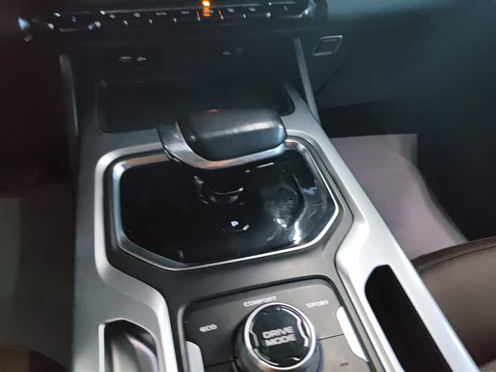 Geely Okavango 2022 2022款 1.8TD DCT豪华型 5座