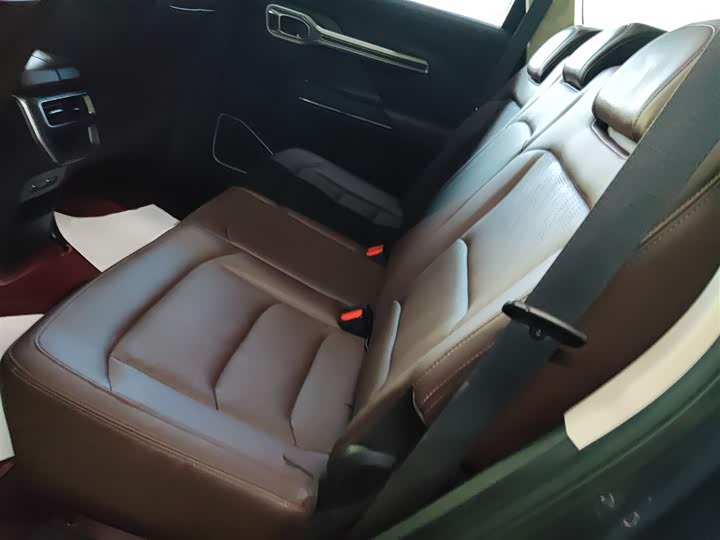 Geely Okavango 2022 2022款 1.8TD DCT豪华型 5座