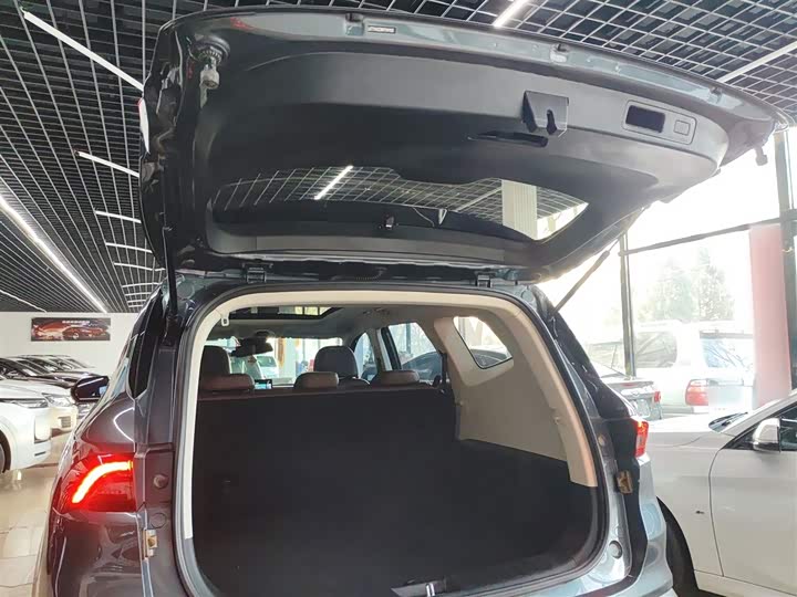 Geely Okavango 2022 2022款 1.8TD DCT豪华型 5座