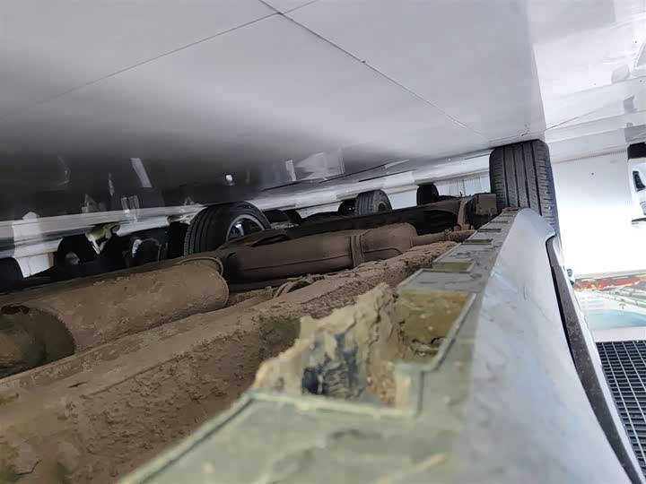 Geely Okavango 2022 2022款 1.8TD DCT豪华型 5座