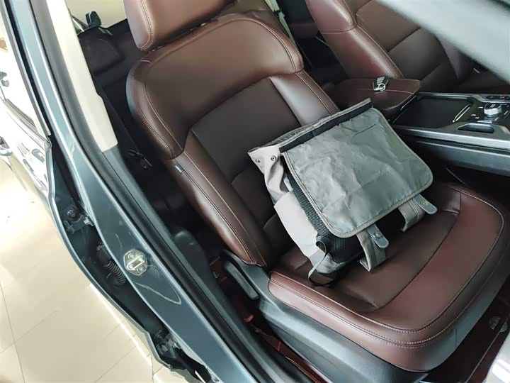 Geely Okavango 2022 2022款 1.8TD DCT豪华型 5座