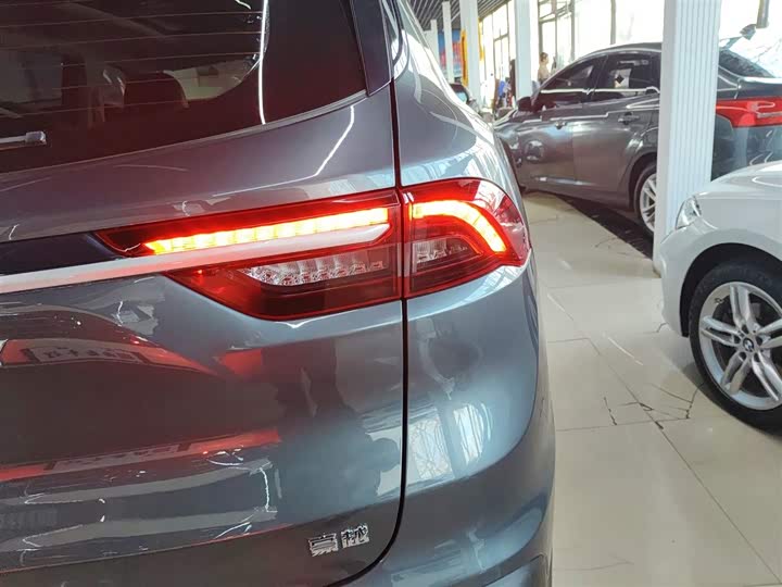 Geely Okavango 2022 2022款 1.8TD DCT豪华型 5座