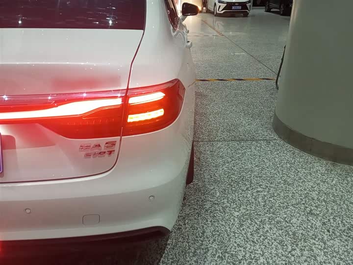 GAC Trumpchi GA6 2019 2019款 270T 自动豪华版