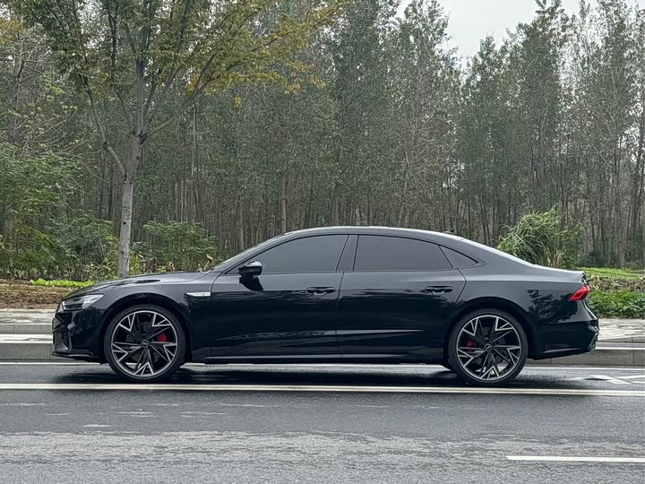 Audi A7L 2024 2024款 45 TFSI quattro S-line 黑武士版