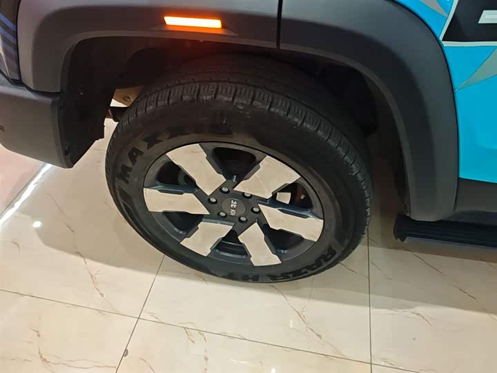 BAIC Beijing BJ40 Hybrid 2025 2025款 进阶版