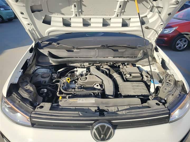 Volkswagen Tharu 2025 2025款 新锐 300TSI 锐意版