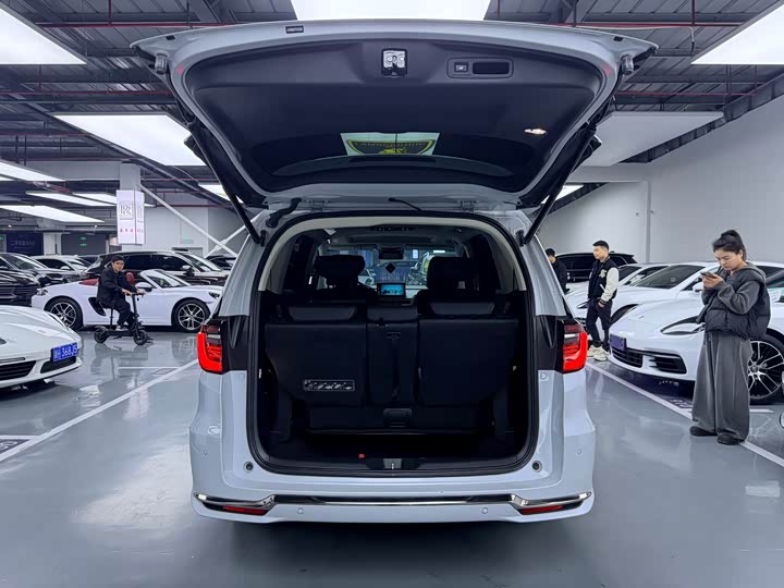 Honda Elysion 2024 2024款 2.0L e:HEV 豪华版