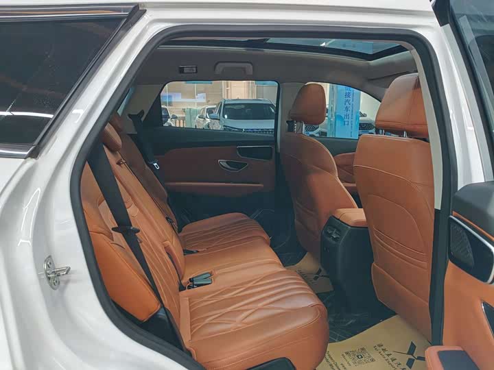 Jetour X70 Plus 2025 2025款 1.5T 豪华版 5座