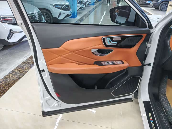 Jetour X70 Plus 2025 2025款 1.5T 豪华版 5座