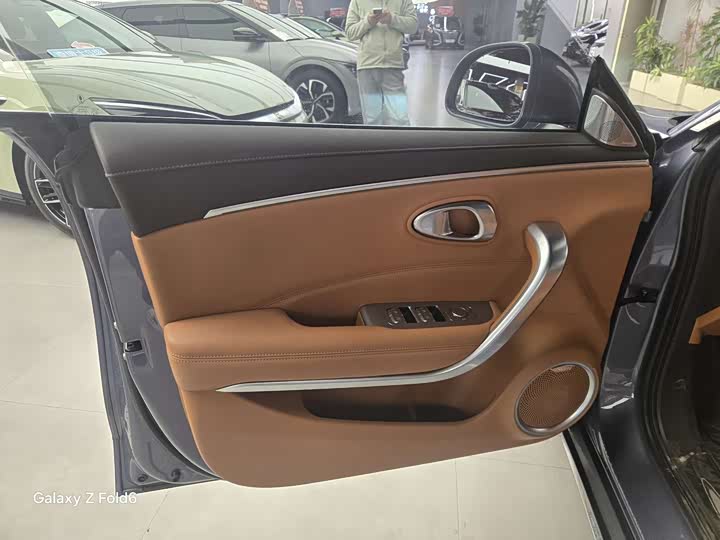 Ora Lightning Cat (07) 2022 2022款 555km 尊贵版