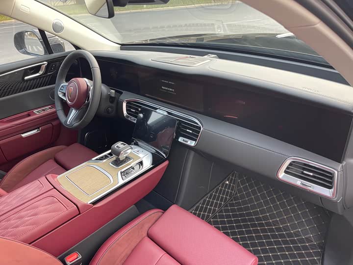 Hongqi E-HS9 2022 2022款 690km 旗享版 六座