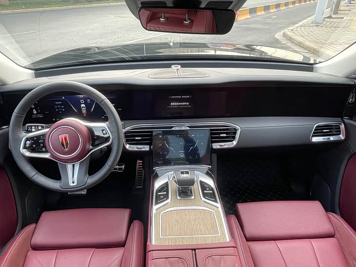 Hongqi E-HS9 2022 2022款 690km 旗享版 六座