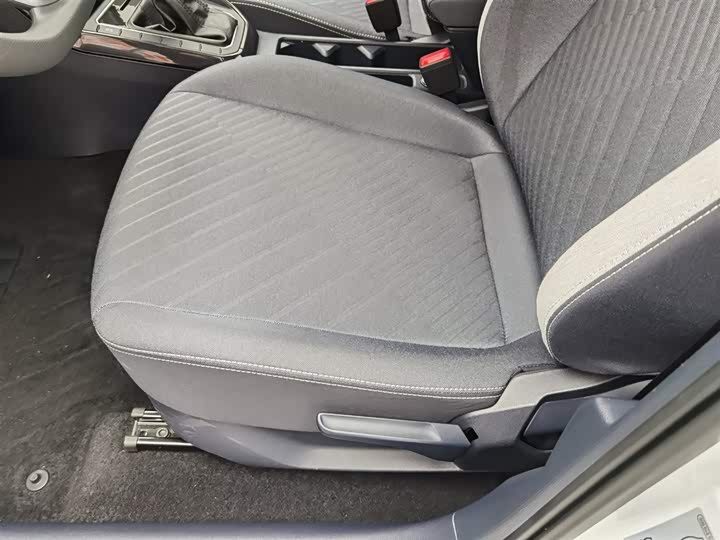 Volkswagen Lavida 2025 2025款 新锐 1.5L 出众新逸版