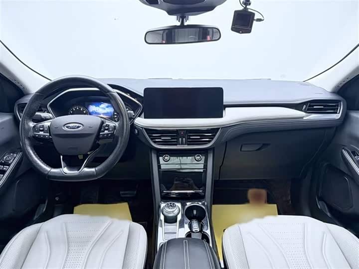 Ford Escape 2020 2020款 EcoBoost 245 两驱耀享款