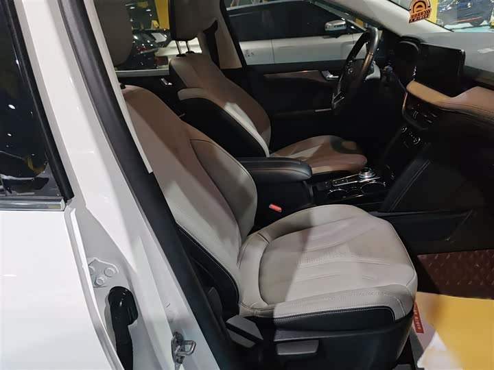 Ford Escape 2020 2020款 EcoBoost 245 两驱耀享款