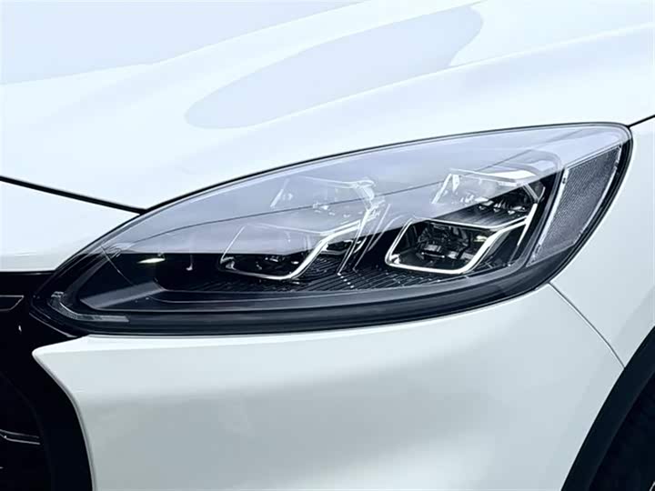 Ford Escape 2020 2020款 EcoBoost 245 两驱耀享款