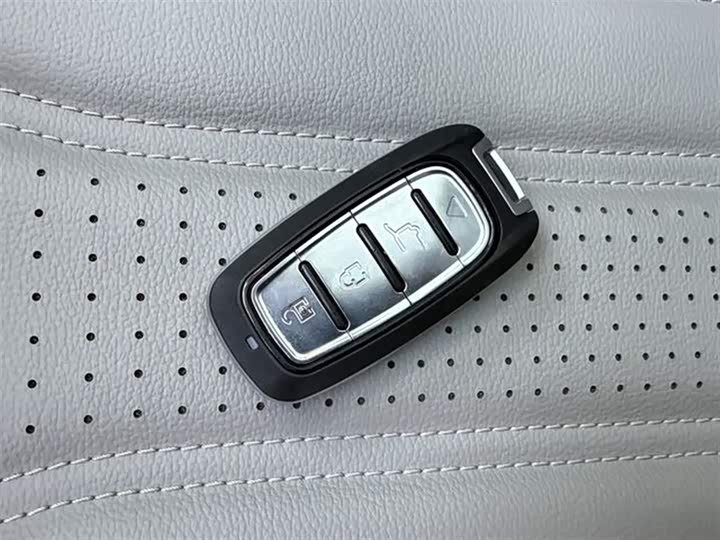 Ford Escape 2020 2020款 EcoBoost 245 两驱耀享款