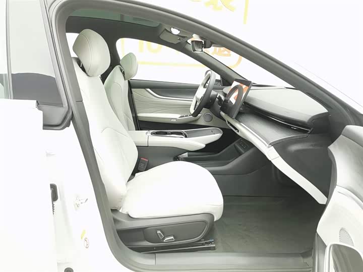 Changan Qiyuan (Nevo) A07 2025 2025款 蓝鲸纯电版 710旗舰型