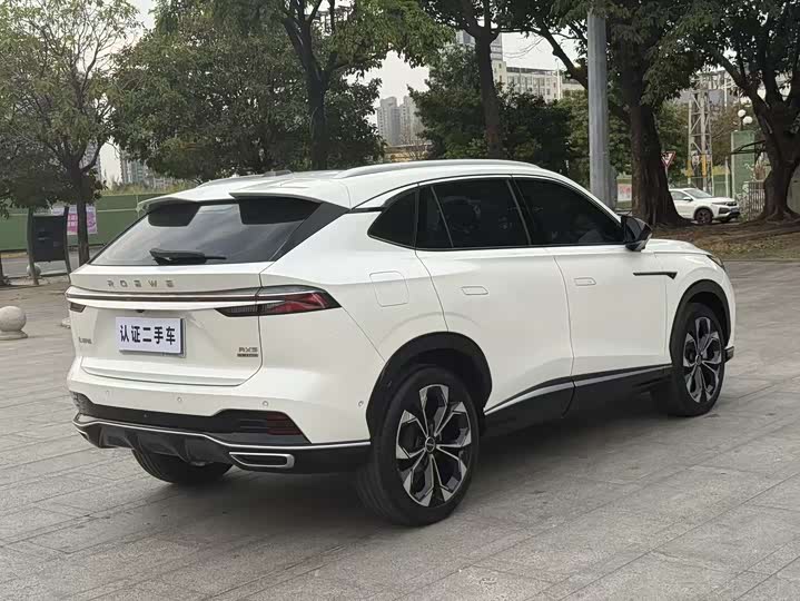 Roewe RX5 2023 2023款 1.5T 旗舰智驾版