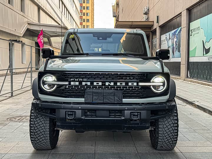 Ford Bronco 2024 2024款 2.3T 荒地