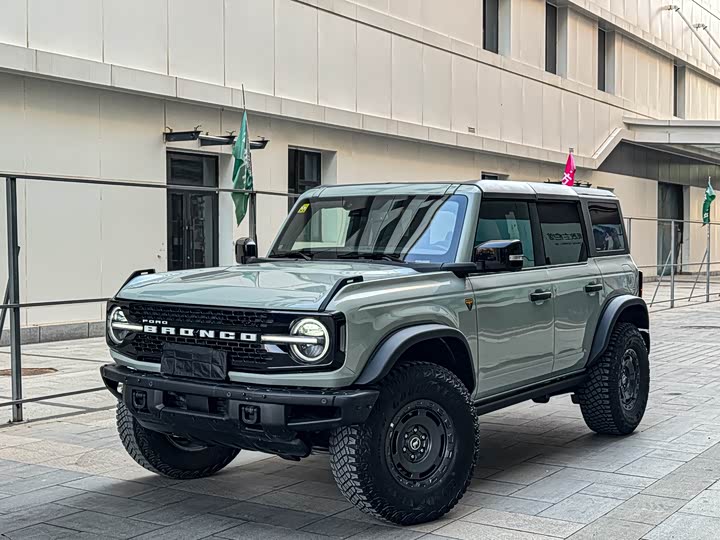 Ford Bronco 2024 2024款 2.3T 荒地