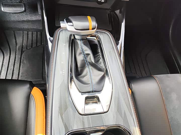 Changan Oshan X5 2022 2022款 运动版 1.5T DCT飓风音速