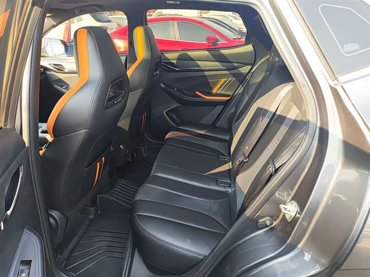 Changan Oshan X5 2022 2022款 运动版 1.5T DCT飓风音速