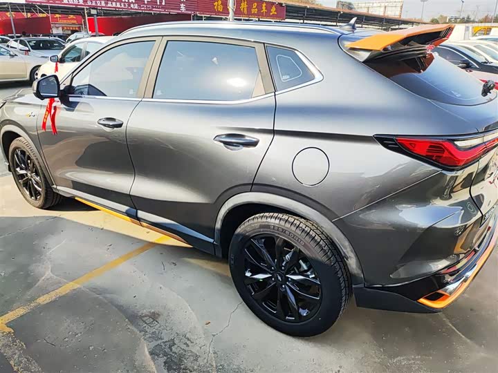 Changan Oshan X5 2022 2022款 运动版 1.5T DCT飓风音速