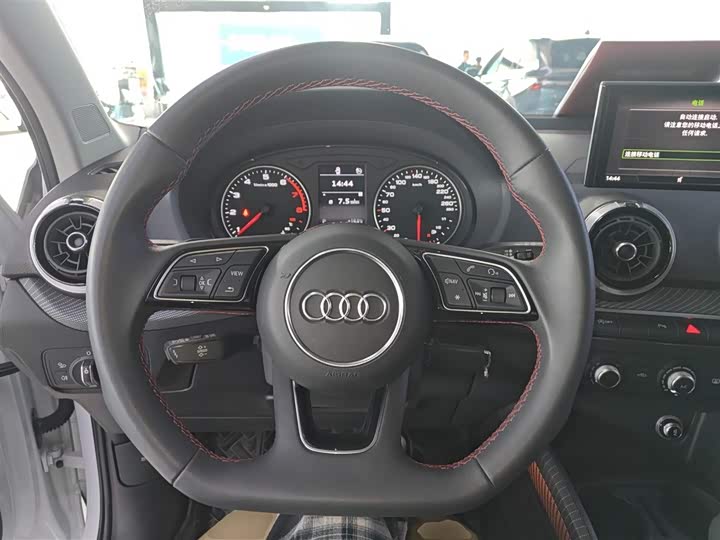 Audi Q2L 2024 2024款 35TFSI 进取动感型