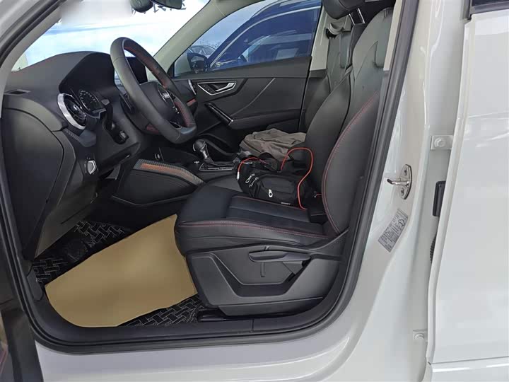 Audi Q2L 2024 2024款 35TFSI 进取动感型