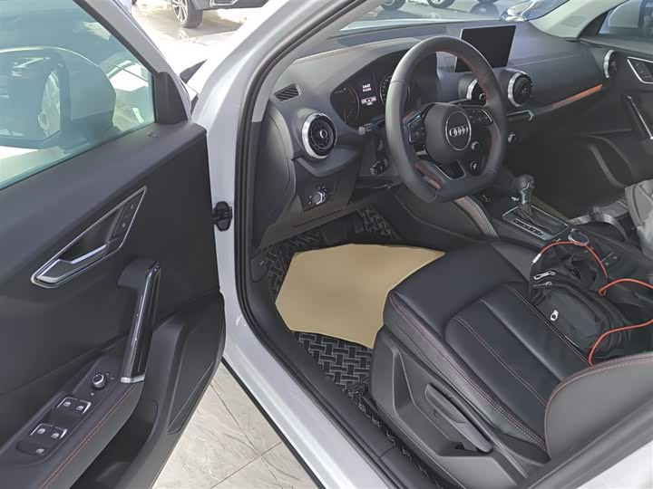 Audi Q2L 2024 2024款 35TFSI 进取动感型