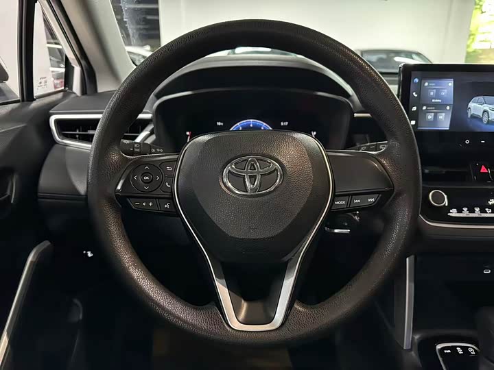 Toyota Frontlander 2024 2024款 2.0L CVT精英版