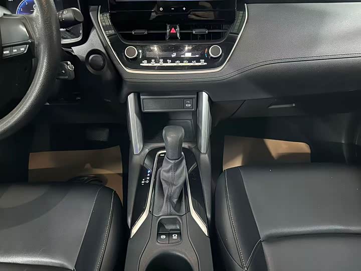 Toyota Frontlander 2024 2024款 2.0L CVT精英版