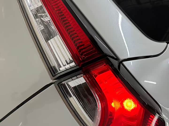 Toyota Frontlander 2024 2024款 2.0L CVT精英版