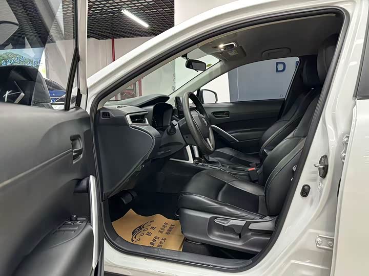 Toyota Frontlander 2024 2024款 2.0L CVT精英版