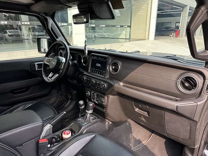Jeep Wrangler Hybrid 2021 2021款 四门 2.0T 4xe 撒哈拉
