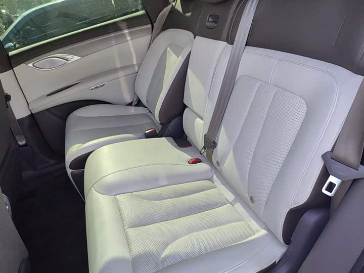 IM motors LS7 2023 2023款 90kWh Elite后驱版