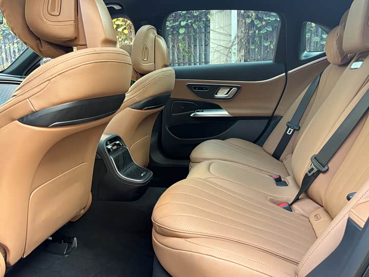 Mercedes-Benz E-Class 2025 2025款 E 300 L 时尚型