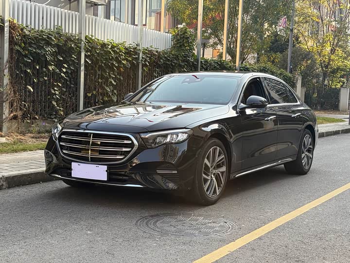 Mercedes-Benz E-Class 2025 2025款 E 300 L 时尚型
