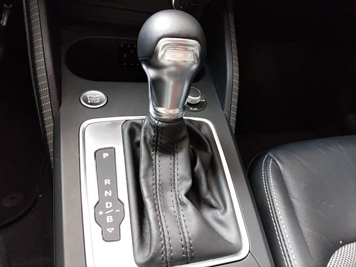 Audi Q2L e-tron 2019 2019款 Q2L e-tron 纯电智享型