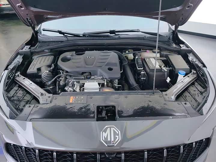 MG Motor 5 2025 2025款 300TGI 全球旗舰版