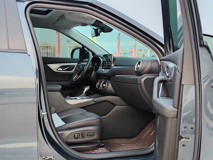 Chevrolet Blazer 2022 2022款 轻混 650T Redline 7座 霆版